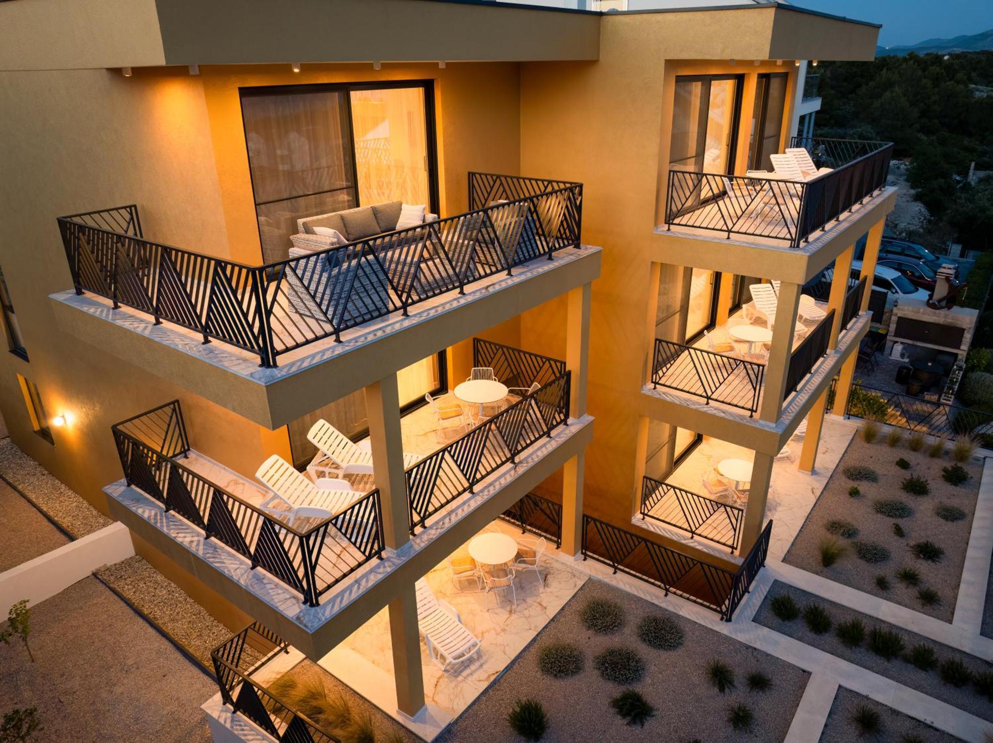 Mediterana Art Deco Resort (Adults Only) Sibenik Exterior photo